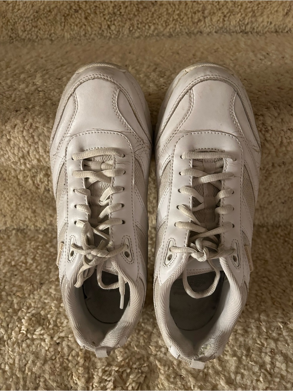 ABEO women’s White Athletic Sneakers - Classic Casual Shoes. 9W